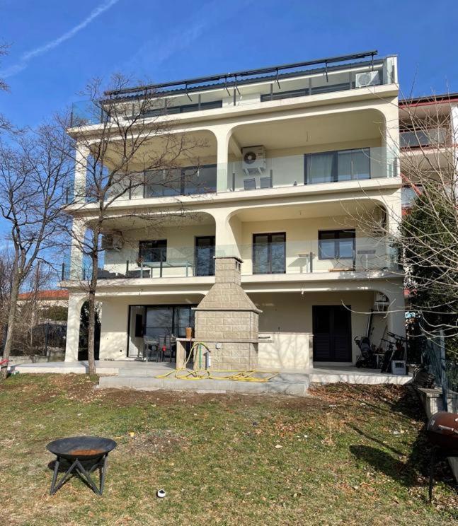 Appartments Sara Ядраново Екстериор снимка